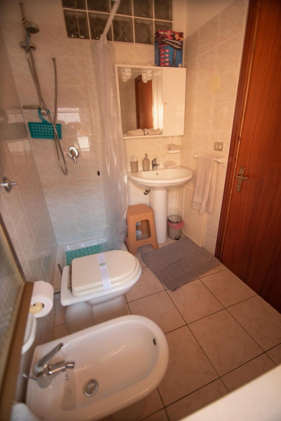 B&B Cardedu Quarto foto